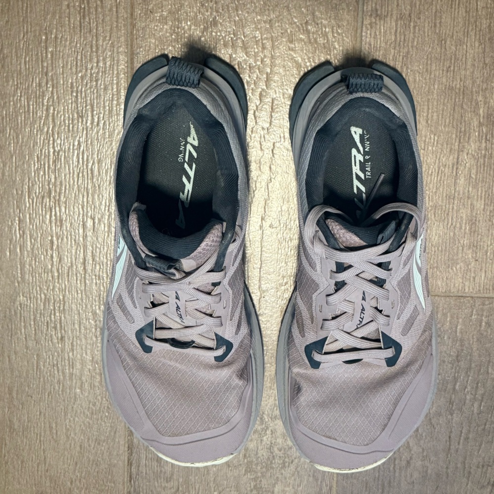 Altra Lone Peak 9s - Used